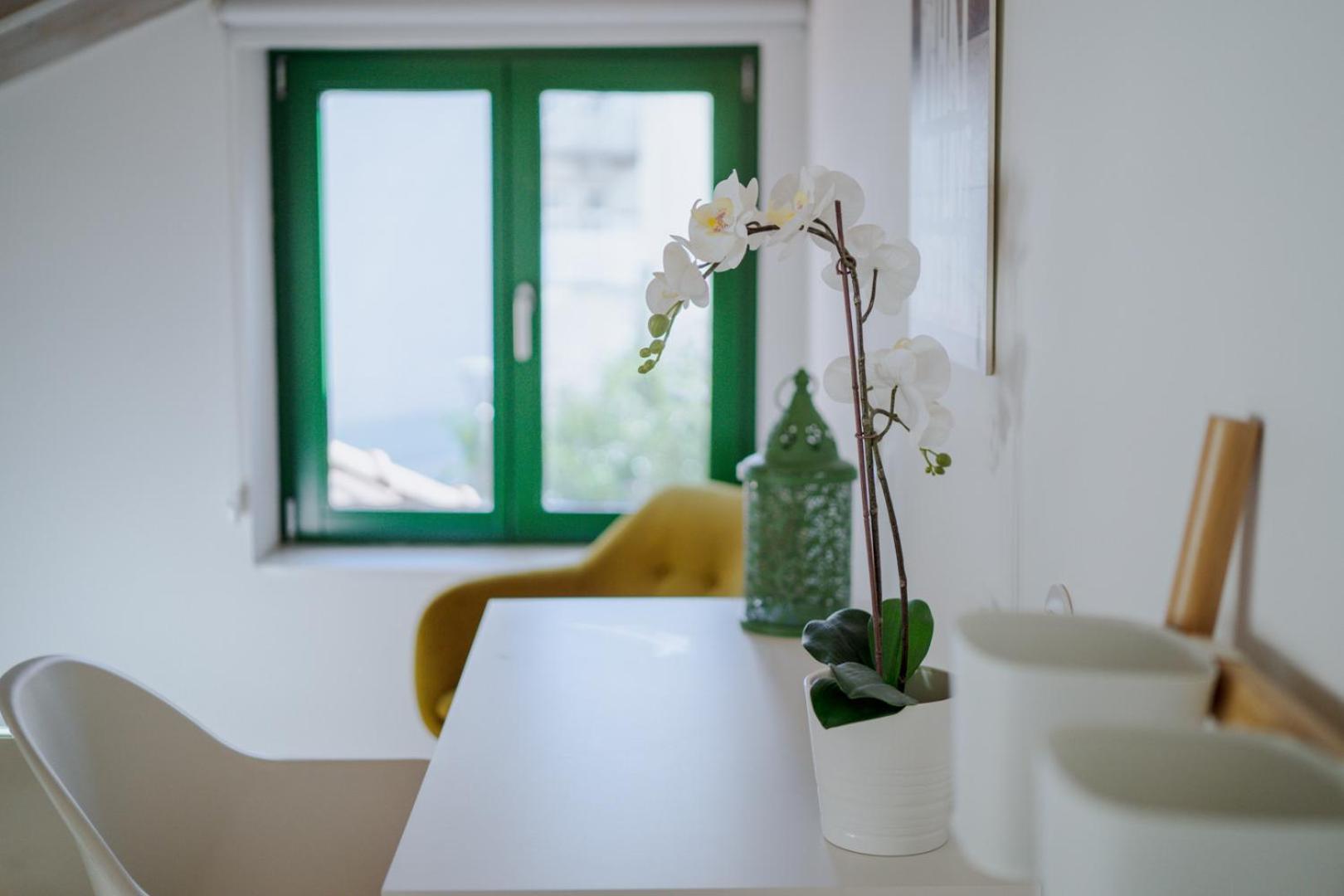 Lovely Nest Downtown ポルト エクステリア 写真