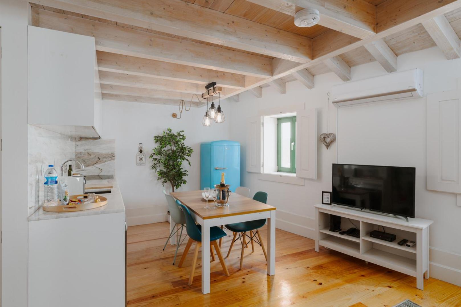 Lovely Nest Downtown ポルト エクステリア 写真